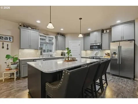 9700 NE 104th Way Vancouver WA 98662