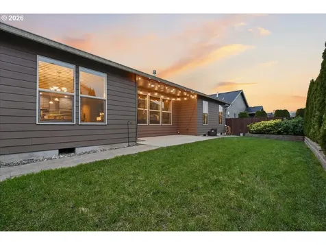 9700 NE 104th Way Vancouver WA 98662