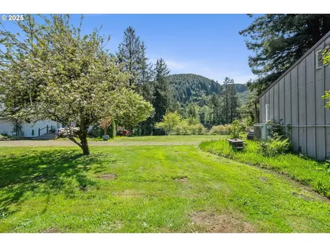 13485 Trask River Road Tillamook OR 97141