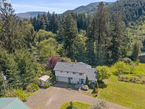 13485 Trask River Road Tillamook OR 97141