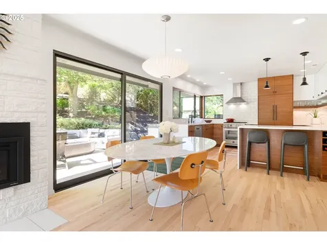7615 SW 35th Avenue Portland OR 97219