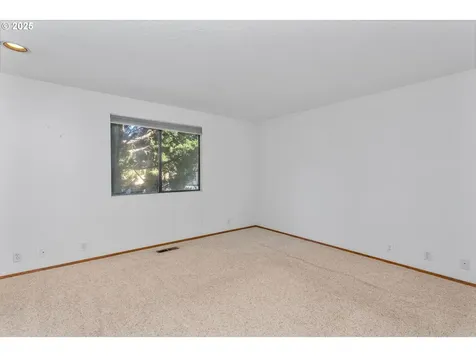 15405 SE Graham Road Vancouver WA 98683