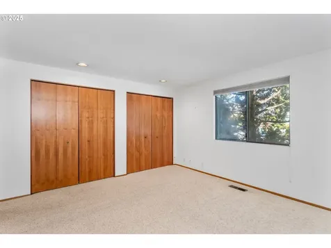 15405 SE Graham Road Vancouver WA 98683