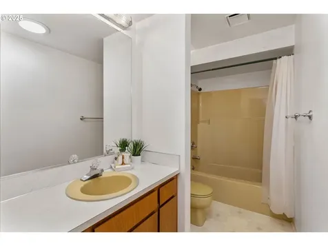 15405 SE Graham Road Vancouver WA 98683