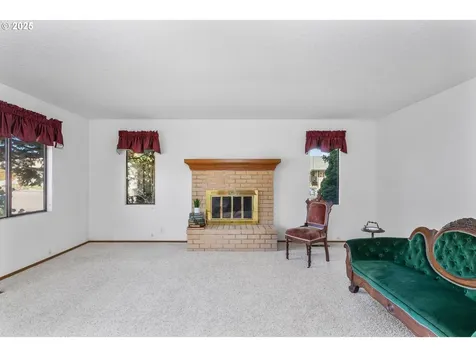 15405 SE Graham Road Vancouver WA 98683