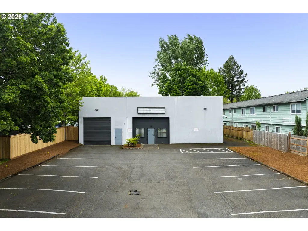 1294 E Powell Boulevard Gresham OR 97030