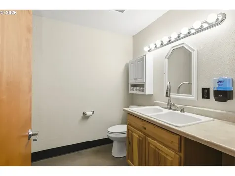 1294 E Powell Boulevard Gresham OR 97030
