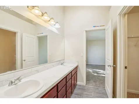 7104 SE Sterling Lane Hillsboro OR 97123