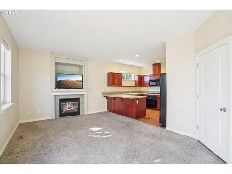 7104 SE Sterling Lane Hillsboro OR 97123