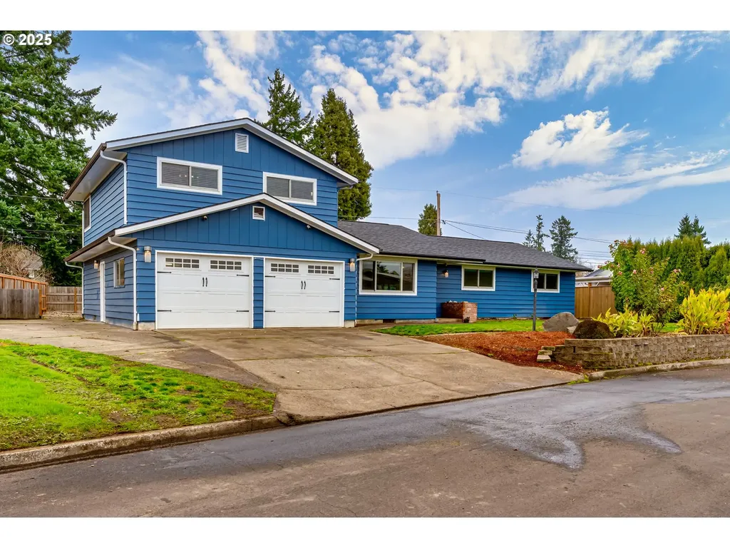 2230 Viewmont Avenue Springfield OR 97477