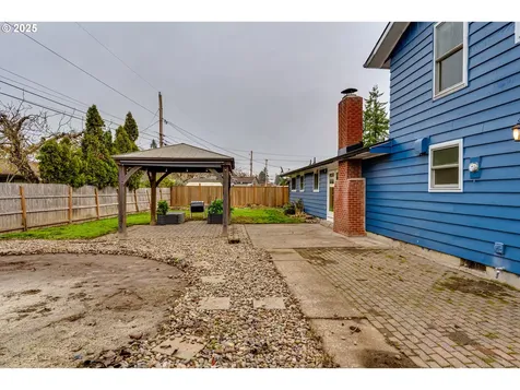 2230 Viewmont Avenue Springfield OR 97477