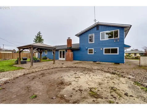 2230 Viewmont Avenue Springfield OR 97477
