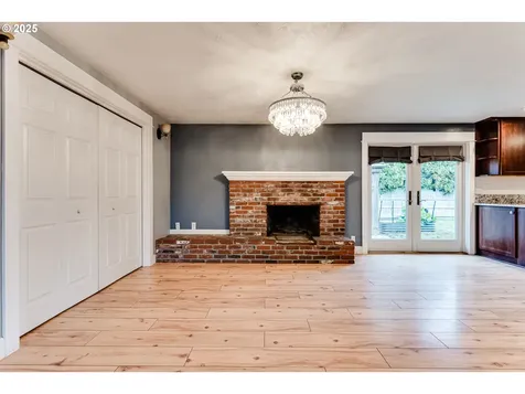 2230 Viewmont Avenue Springfield OR 97477