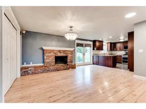 2230 Viewmont Avenue Springfield OR 97477