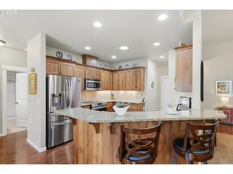 2674 NW Mt Ashland Drive Mcminnville OR 97128