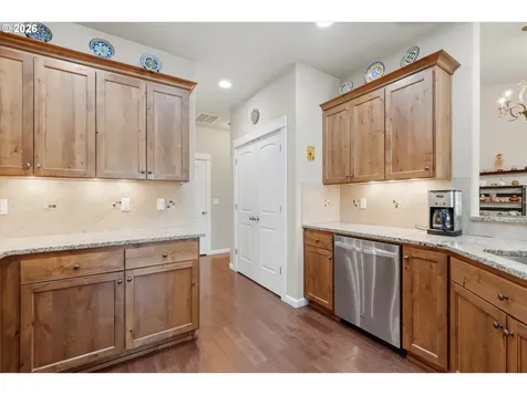 2674 NW Mt Ashland Drive Mcminnville OR 97128