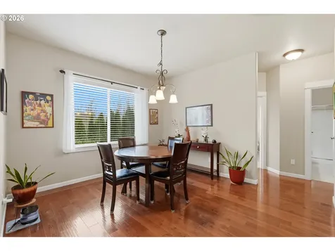 2674 NW Mt Ashland Drive Mcminnville OR 97128
