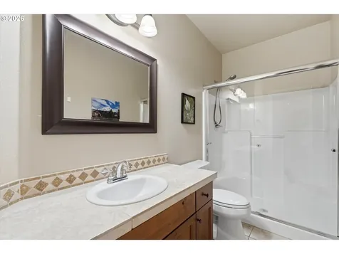 2674 NW Mt Ashland Drive Mcminnville OR 97128