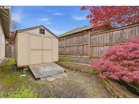 2674 NW Mt Ashland Drive Mcminnville OR 97128