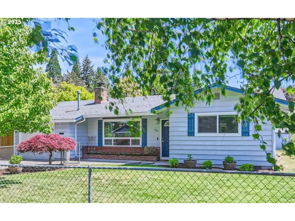 834 SE 16th Avenue Hillsboro OR 97123