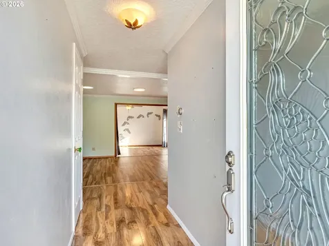 30 W Kensington Avenue Astoria OR 97103
