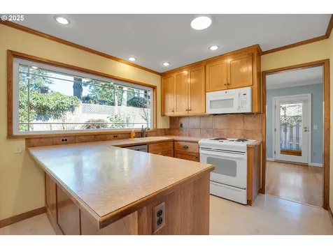 13435 NW Marshall Street Portland OR 97229