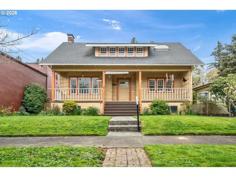 7462 N Dwight Avenue Portland OR 97203