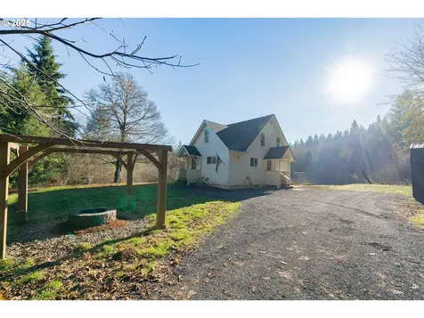 355 Slide Creek Road Longview WA 98632