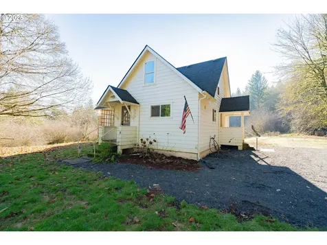 355 Slide Creek Road Longview WA 98632