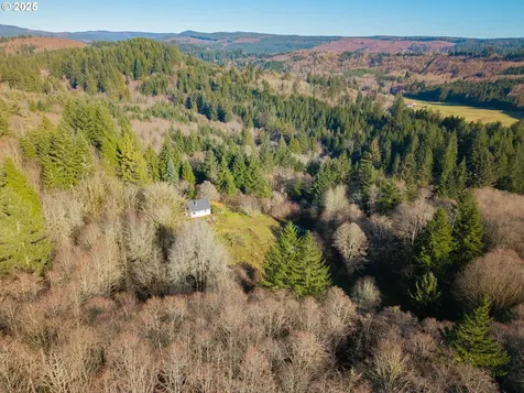 355 Slide Creek Road Longview WA 98632
