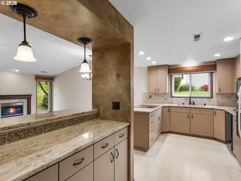 3300 NE 164th Street Ridgefield WA 98642