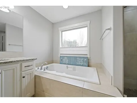 9508 NE 163rd Avenue Vancouver WA 98682