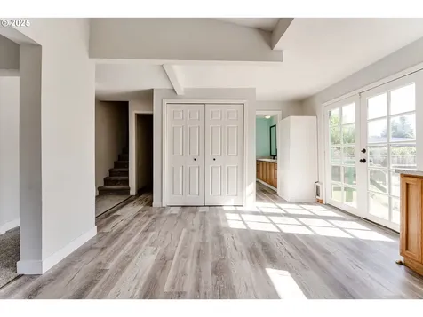 1004 S 4th Street Cottage Grove OR 97424