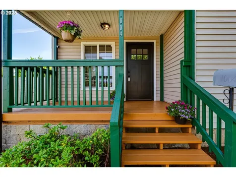 1004 S 4th Street Cottage Grove OR 97424