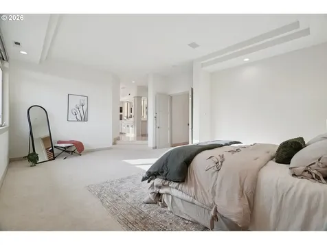 17623 Brookhurst Drive Lake Oswego OR 97034