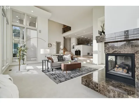 17623 Brookhurst Drive Lake Oswego OR 97034
