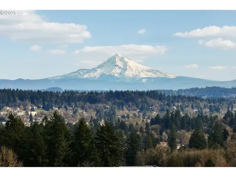 17623 Brookhurst Drive Lake Oswego OR 97034