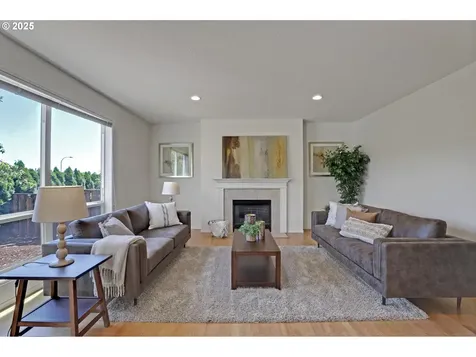 3816 NW Tustin Ranch Drive Portland OR 97229