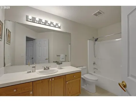 3816 NW Tustin Ranch Drive Portland OR 97229