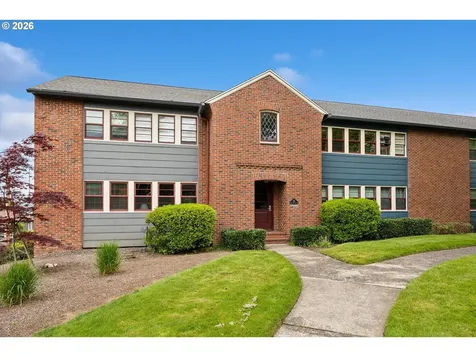 255 NE 61st Avenue Portland OR 97213