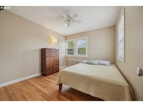 255 NE 61st Avenue Portland OR 97213