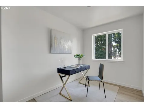 14858 NE Couch Street Portland OR 97230