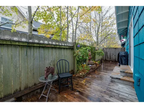 820 12th Avenue Seaside OR 97138