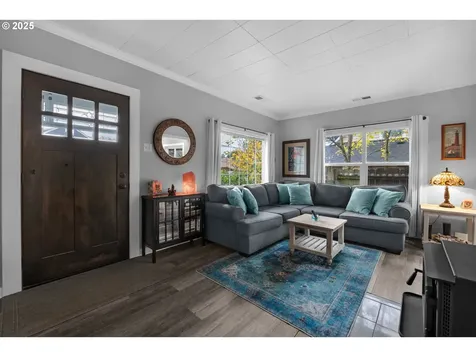 820 12th Avenue Seaside OR 97138