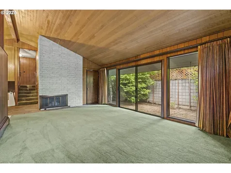 7175 SW 68th Avenue Portland OR 97223