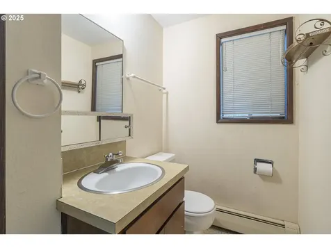 7175 SW 68th Avenue Portland OR 97223