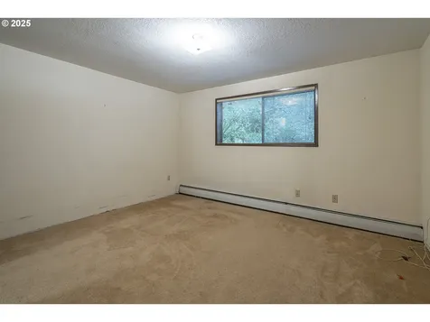 7175 SW 68th Avenue Portland OR 97223
