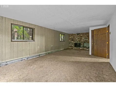 7175 SW 68th Avenue Portland OR 97223