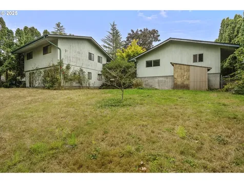 7175 SW 68th Avenue Portland OR 97223