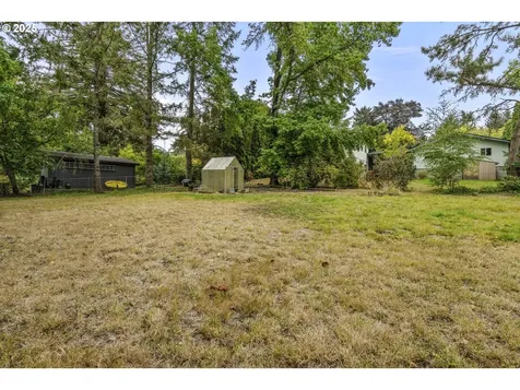 7175 SW 68th Avenue Portland OR 97223